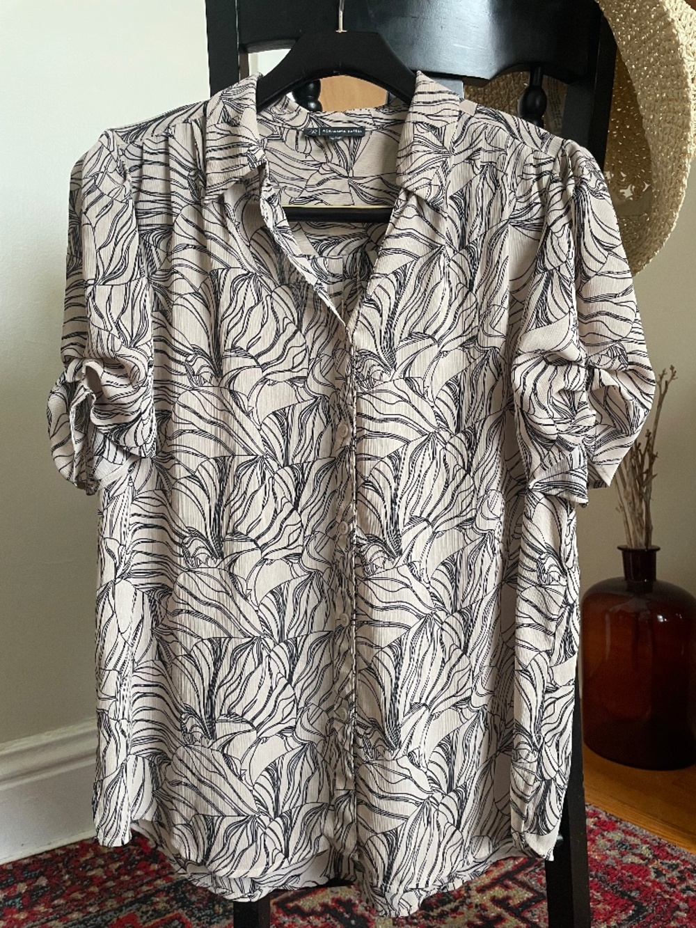 Adrianna Papell Short Sleeved Blouse